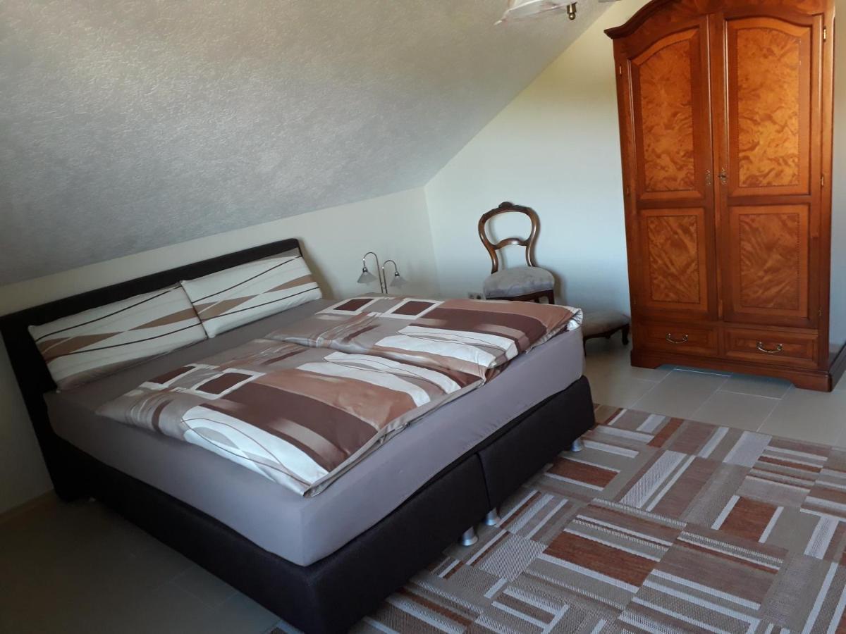 Ferienwohnung Zebrowski Zandt Ngoại thất bức ảnh